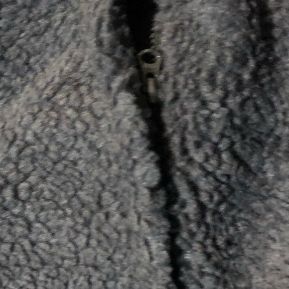 2 - Amazon Essentials Men’s Full-Zip Sherpa - Size XL - Picture 9 of 12